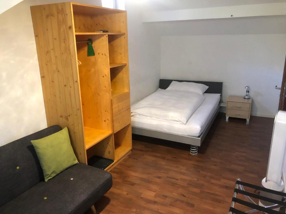 גלארוס Hotel Freihof מראה חיצוני תמונה